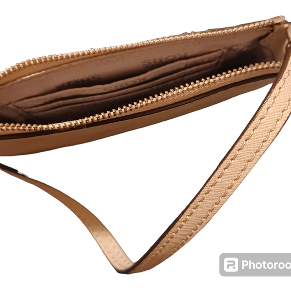 Michael Kors Wristlet Cardholder Gray - Picture 6 of 6